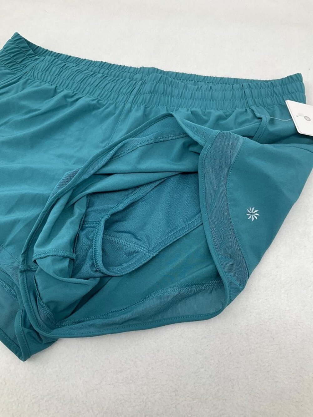 Athleta size Large Mesh Racer Run 4" Shorts Teal Blue Lined, NEW - Picture 4 of 13